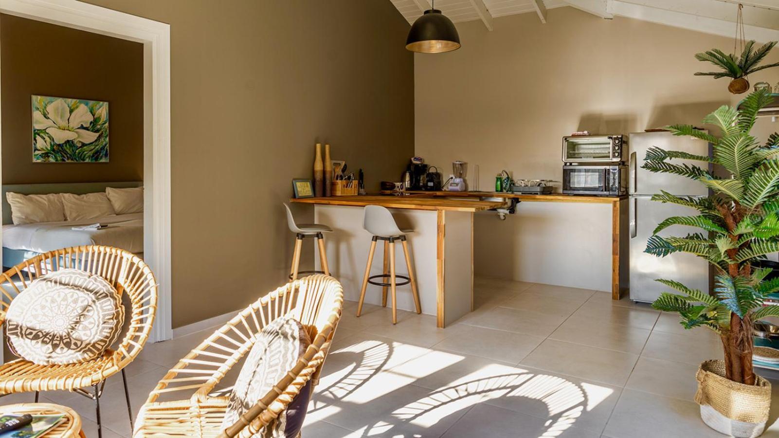 Talk Of The Town Inn & Suites - St Eustatius Oranjestad  Esterno foto